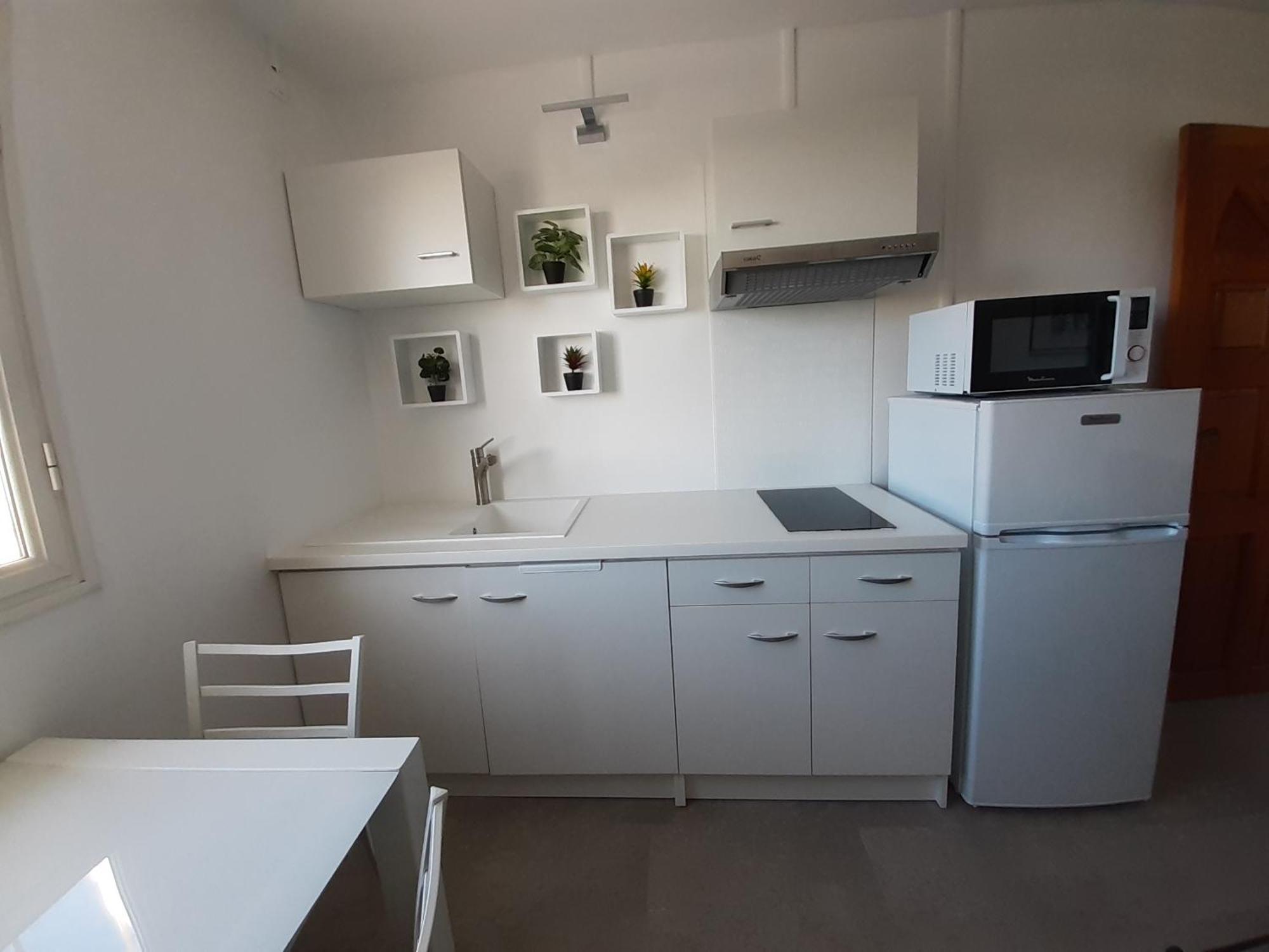 Joli Appartement, Piscine, Jacuzzi Sainte-Suzanne Luaran gambar